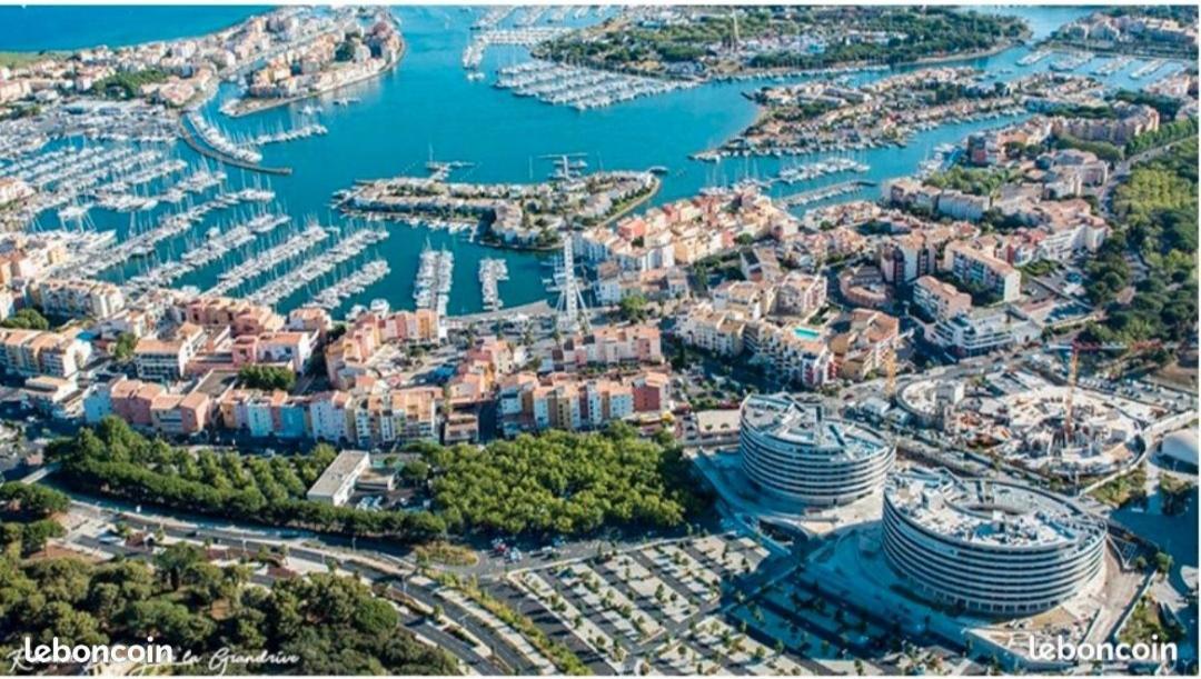 Cap D'Agde Port Lano T2 Clim, Piscine, Tennis Et Parking Exterior foto